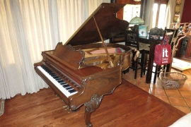 1917  Kranich and Bach Queen Anne Grand Piano • Click to enlarge